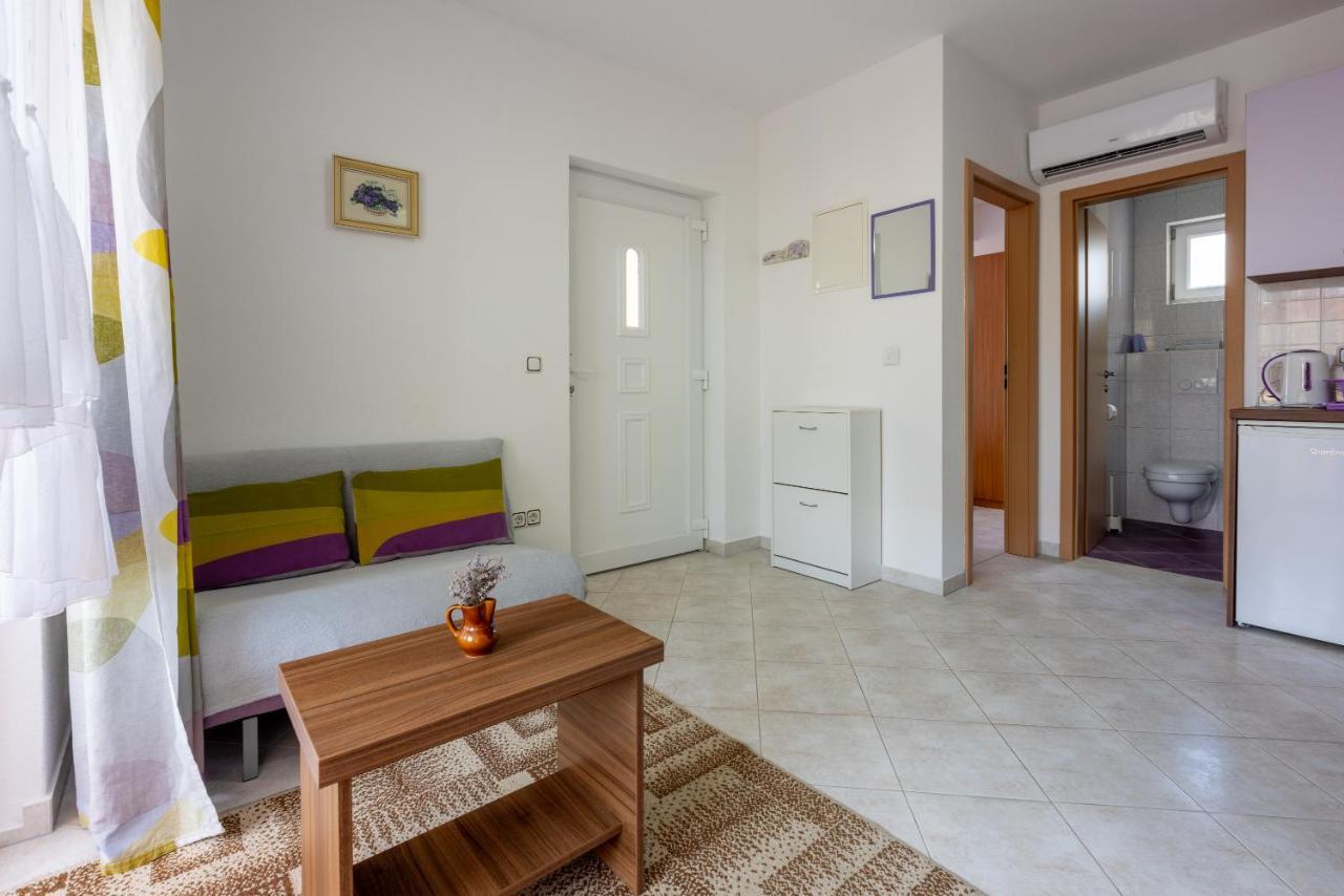 Apartmani Jaric Novi Vinodolski Eksteriør bilde